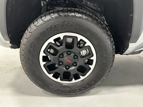 Used 2026 Toyota Tacoma TRD Off-Road AWD/4WD image 63