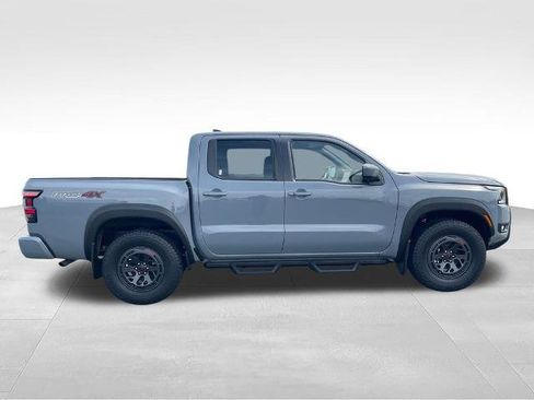 Certified 2025 Nissan Frontier PRO-4X AWD/4WD image 6