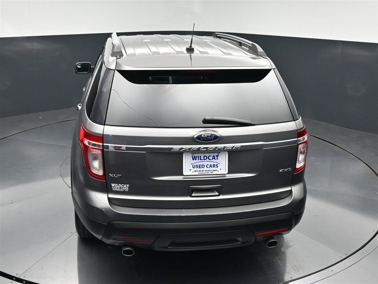 Used 2014 Ford Explorer XLT AWD/4WD image 24