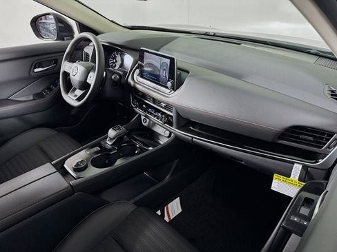 New 2026 Nissan Rogue SV AWD/4WD image 24