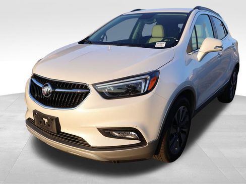 Used 2018 Buick Encore Essence FWD image 7