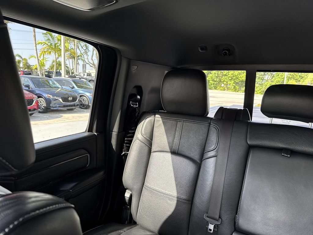 Used 2022 RAM 2500 Limited AWD/4WD image 17
