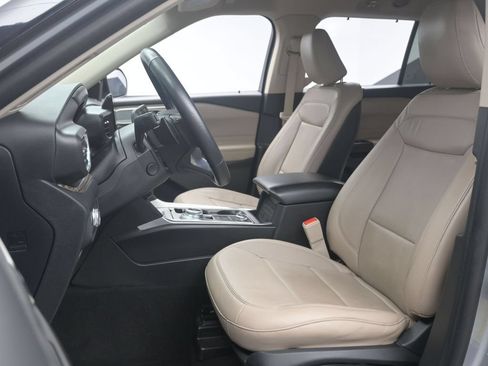 Used 2020 Ford Explorer Limited w/ Hybrid Equipment Group 310A AWD/4WD image 15