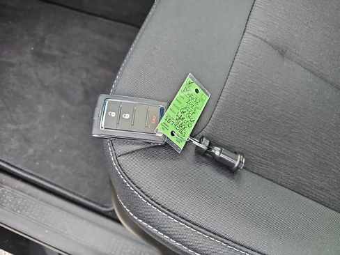 New 2025 Jeep Grand Cherokee Laredo X w/ Trailer Tow Package image 29