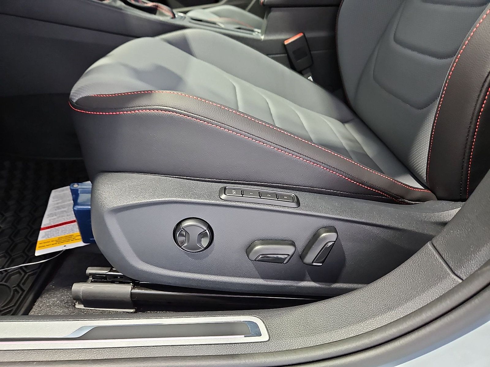 New 2027 Volkswagen Jetta GLI Autobahn FWD image 17
