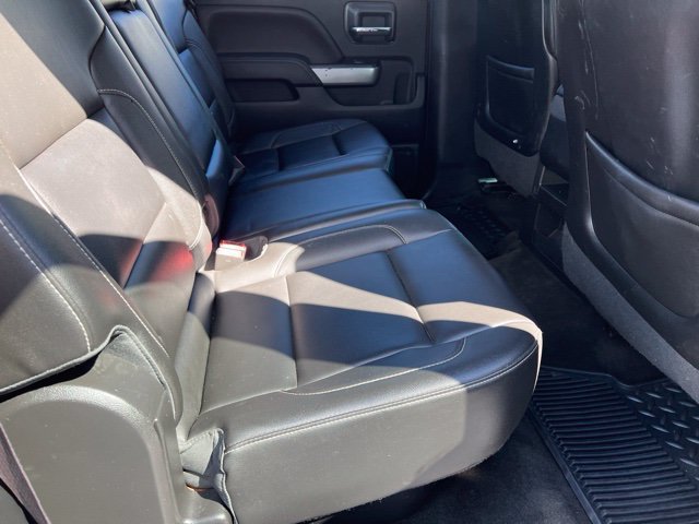 Used 2015 Chevrolet Silverado 2500 LT w/ LT Convenience Package AWD/4WD image 2