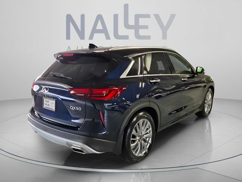 Used 2023 INFINITI QX50 Luxe AWD/4WD image 5
