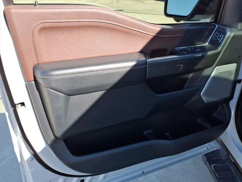 Used 2022 Ford F150 Lariat w/ Equipment Group 502A High image 20