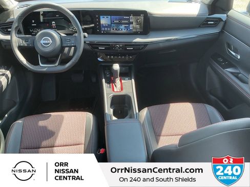 New 2025 Nissan Kicks SR w/ SR Premium Package image 15