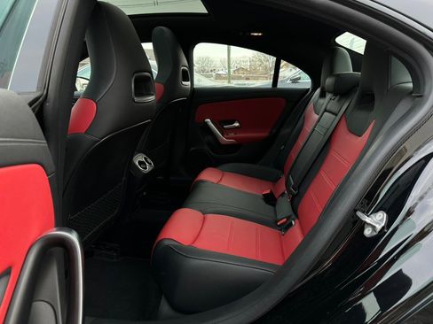 Used 2023 Mercedes-Benz CLA 250 4MATIC image 19