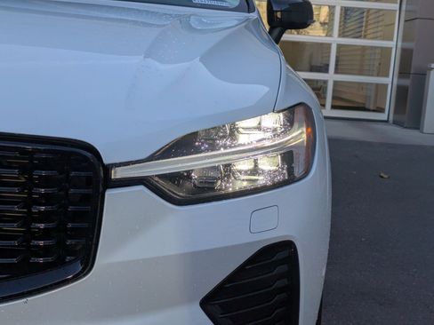 Certified 2024 Volvo XC60 T8 Ultimate w/ Protection Package Premier image 10