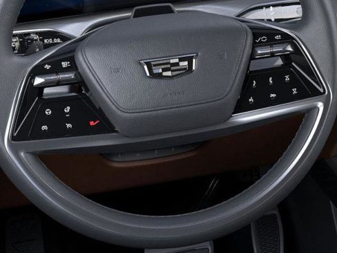 New 2026 Cadillac Vistiq Platinum image 19