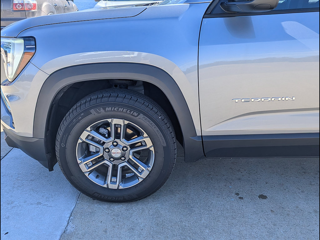 New 2026 GMC Terrain Elevation w/ LPO, Floor Liner Package AWD/4WD image 13