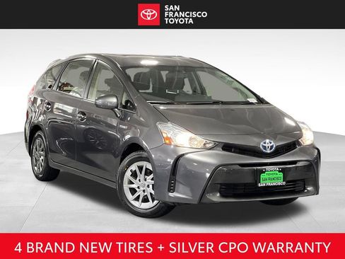 Certified 2017 Toyota Prius V Two FWD image 7
