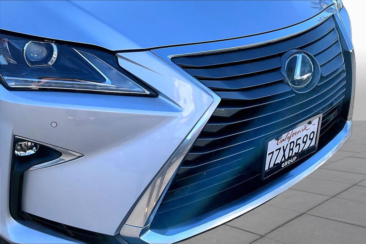 Used 2017 Lexus RX 350 FWD w/ Premium Package image 28