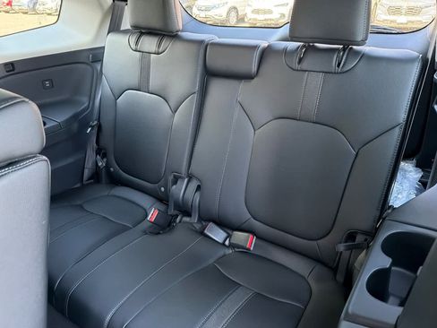New 2026 Honda Pilot EX-L image 17