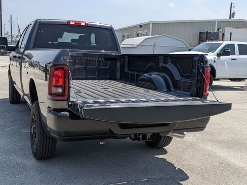 New 2025 RAM 2500 Tradesman image 37