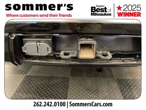 Used 2023 Jeep Wagoneer 4WD image 33
