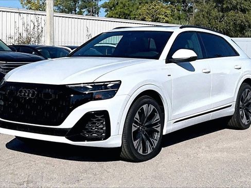 New 2026 Audi Q8 Premium Plus image 9