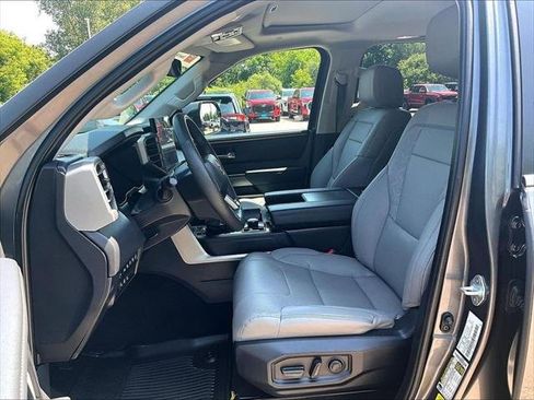 Certified 2024 Toyota Sequoia SR5 AWD/4WD image 9