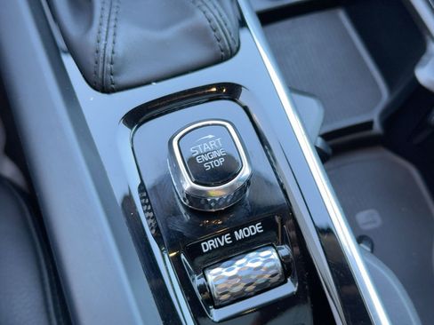 Used 2019 Volvo XC60 T5 Inscription w/ Protection Package Premier image 19