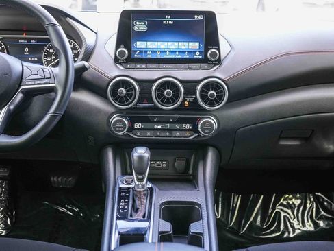 Used 2024 Nissan Sentra SR FWD image 15