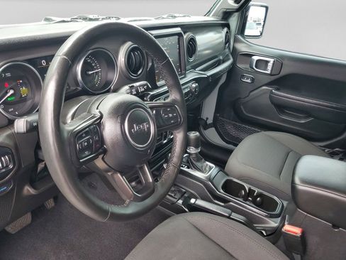 Used 2023 Jeep Wrangler Unlimited w/ Cold Weather Group AWD/4WD image 13