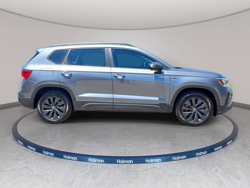 Used 2022 Volkswagen Taos S AWD/4WD image 5