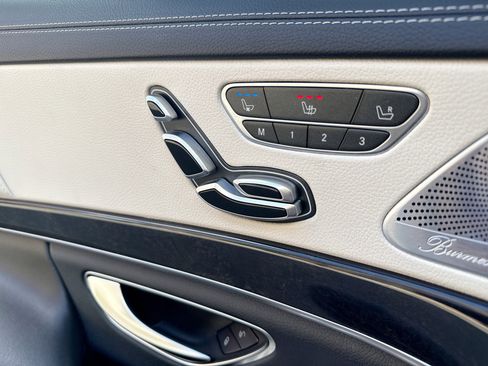 Used 2020 Mercedes-Benz S 560 Sedan image 14