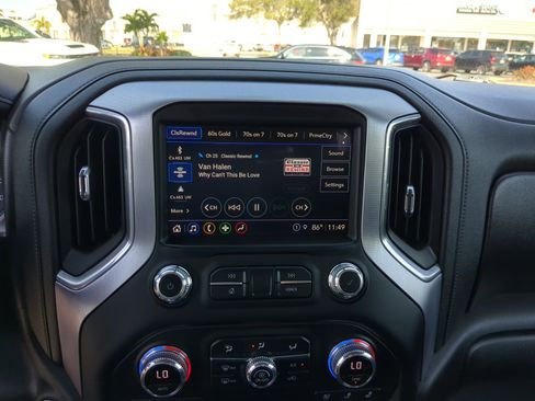 Certified 2021 GMC Sierra 1500 SLT w/ SLT Convenience Package image 22