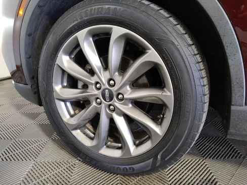 Used 2020 Lincoln Corsair FWD w/ Premium Package image 31