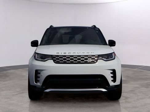 New 2026 Land Rover Discovery Limited Edition AWD/4WD image 2
