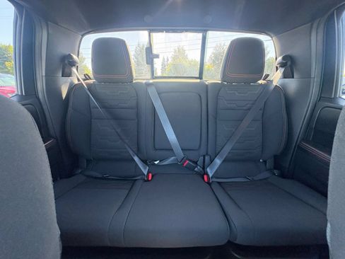 Used 2026 Nissan Frontier PRO-4X AWD/4WD image 37