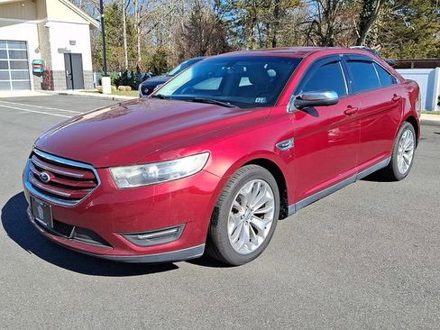 Used 2014 Ford Taurus Limited image 3