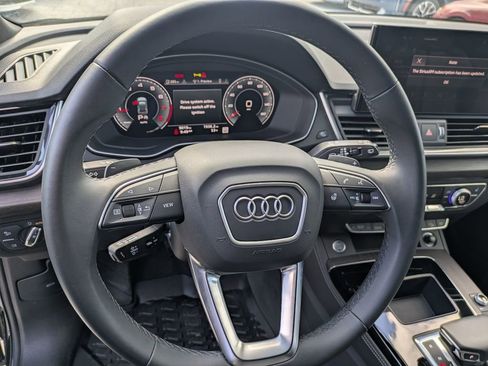 Used 2025 Audi Q5 2.0T Premium Plus w/ Premium Plus Package AWD/4WD image 18