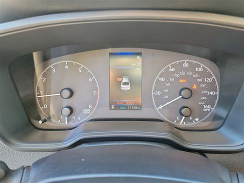 Used 2025 Toyota Corolla LE image 21