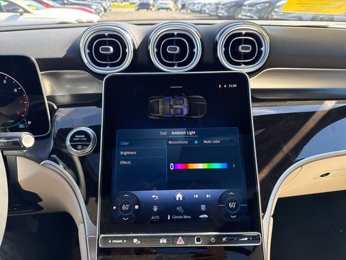 New 2026 Mercedes-Benz GLC 300 4MATIC image 37