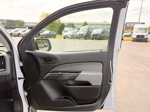 Used 2018 Chevrolet Colorado W/T w/ WT Convenience Package RWD image 20