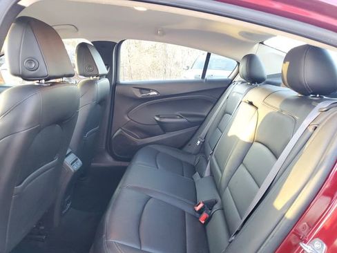 Used 2017 Chevrolet Cruze Premier w/ Enhanced Convenience Package image 28