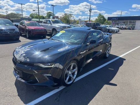 Used 2016 Chevrolet Camaro SS RWD image 1