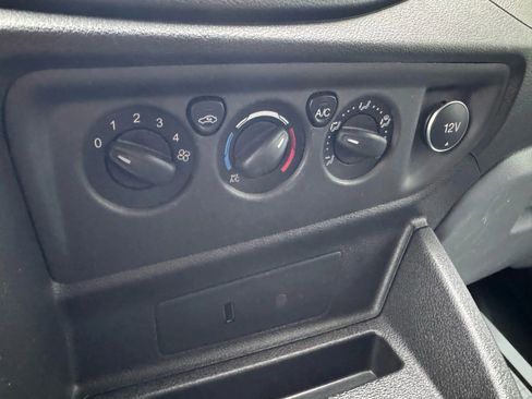 Used 2019 Ford Transit 250 130 Low Roof image 12