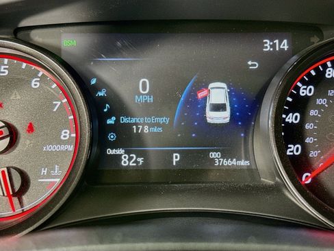 Used 2022 Toyota Camry XSE FWD image 13