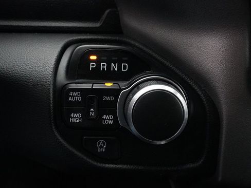 Used 2020 RAM 1500 Big Horn AWD/4WD image 42
