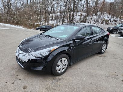Used 2016 Hyundai Elantra SE