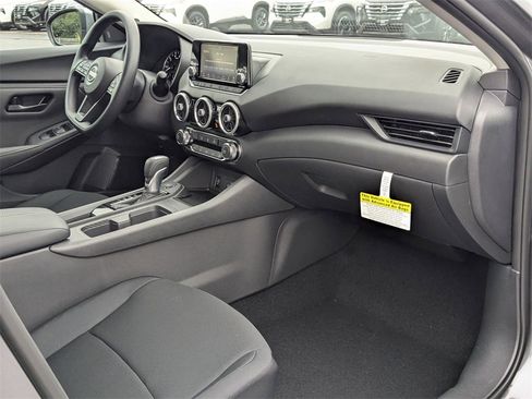 New 2025 Nissan Sentra S image 22