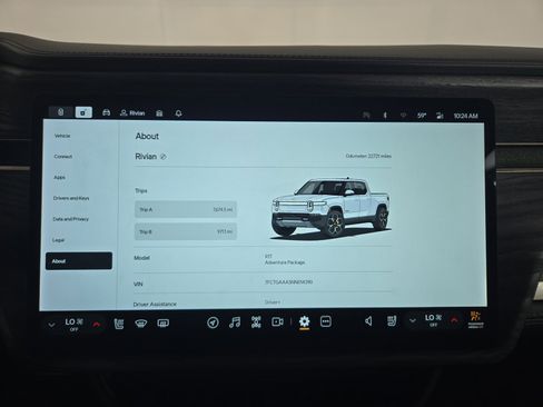 Used 2022 Rivian R1T Adventure image 27