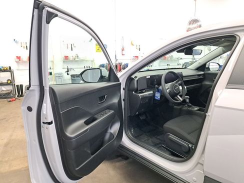 New 2026 Hyundai Kona SE AWD/4WD image 10