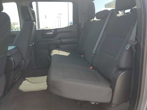 Used 2022 Chevrolet Silverado 1500 LT w/ Z71 Off-Road Package AWD/4WD image 21