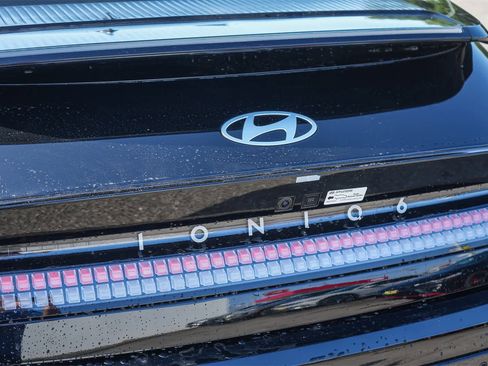 New 2025 Hyundai Ioniq 6 SEL image 12