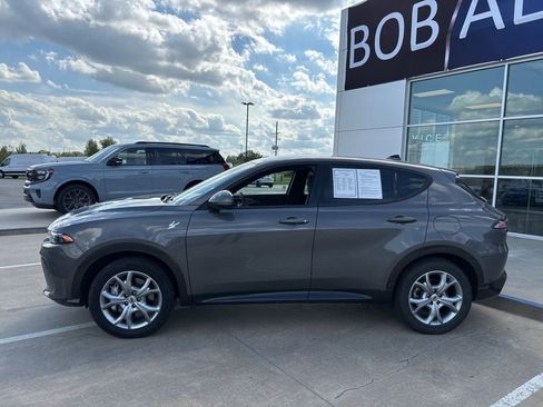 Used 2024 Dodge Hornet R/T image 2